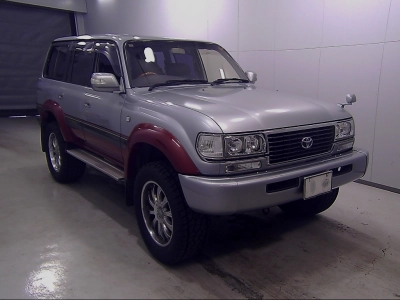TOYOTA LAND CRUISER 80
