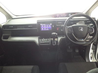 HONDA STEPWGN SPADA