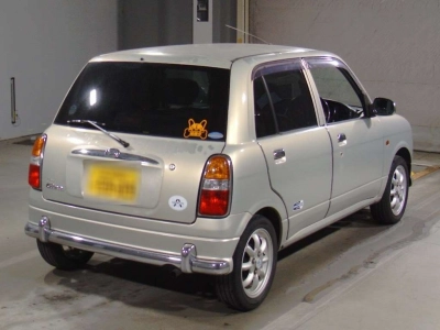 DAIHATSU MIRA GINO