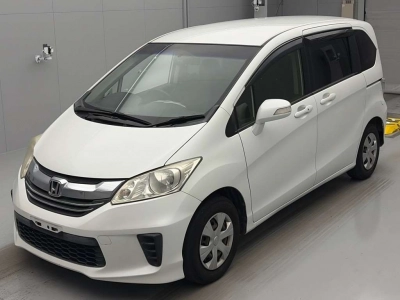 HONDA FREED