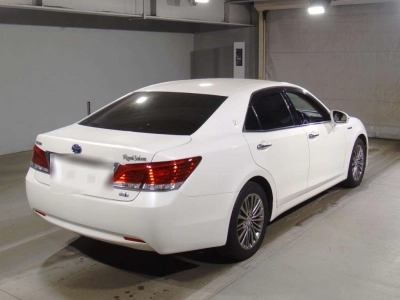 TOYOTA CROWN HYBRID