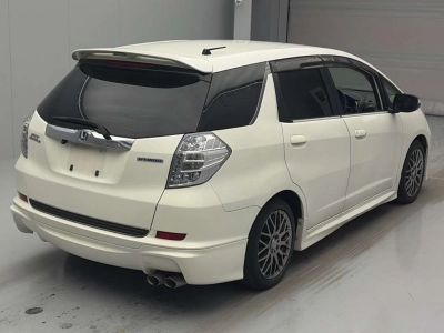 HONDA FIT SHUTTLE HYBRID