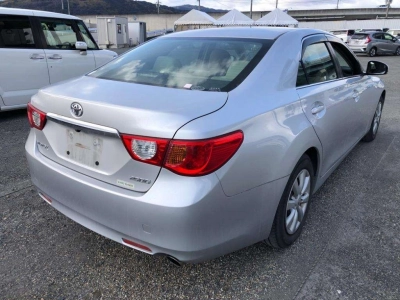 TOYOTA MARK X