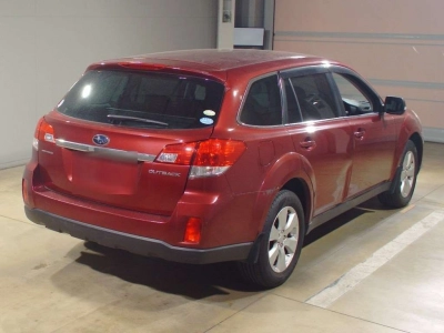SUBARU OUTBACK