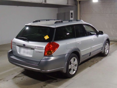SUBARU OUTBACK
