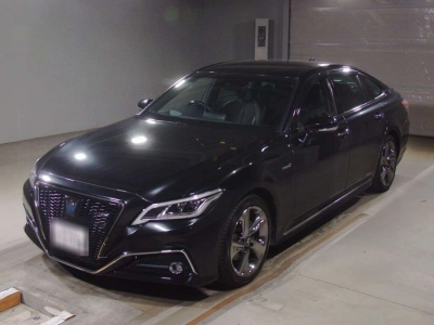 TOYOTA CROWN HYBRID