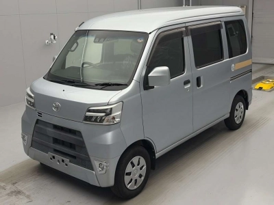 TOYOTA PIXIS VAN