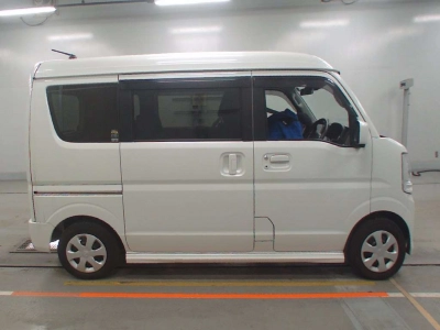 NISSAN NV100 CLIPPER RIO