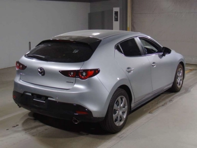 MAZDA MAZDA3 FASTBACK