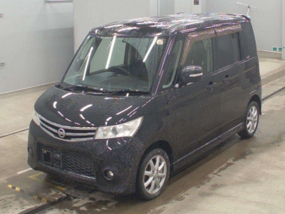 NISSAN ROOX