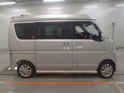 NISSAN NV100 CLIPPER RIO