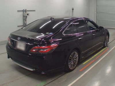 TOYOTA CROWN HYBRID