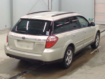 SUBARU OUTBACK