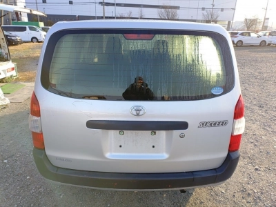 TOYOTA SUCCEED WAGON