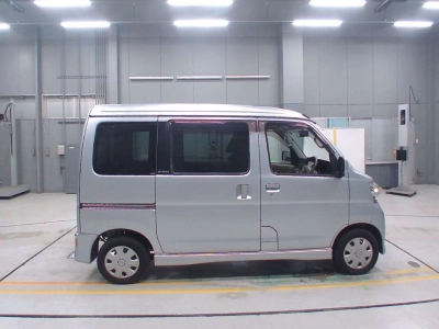 DAIHATSU ATRAI WAGON