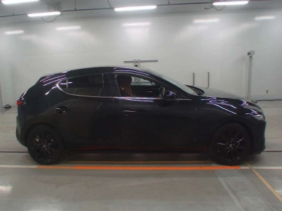 MAZDA MAZDA3 FASTBACK