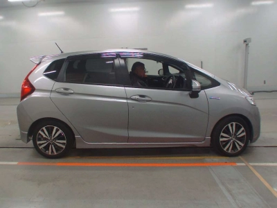 HONDA FIT HYBRID