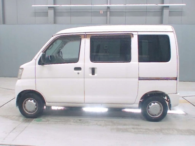 DAIHATSU HIJET CARGO