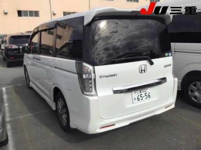 HONDA STEPWGN SPADA