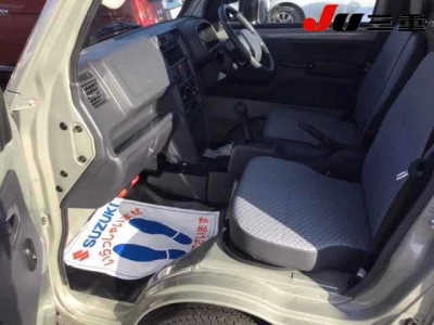 SUZUKI CARRY TRUCK