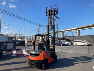 TOYOTA  FORKLIFT 