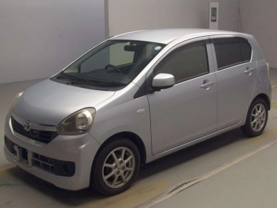 TOYOTA PIXIS EPOCH