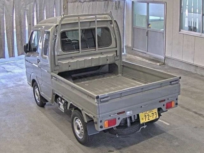 SUZUKI CARRY