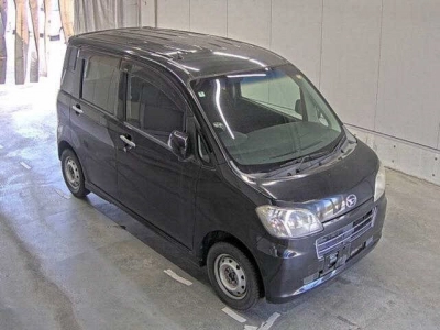 DAIHATSU TANTO EXE