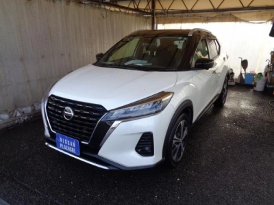 NISSAN KICKS