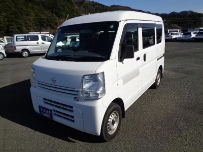 NISSAN NV100 CLIPPER