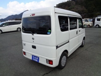 NISSAN NV100 CLIPPER
