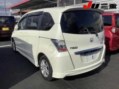 HONDA FREED