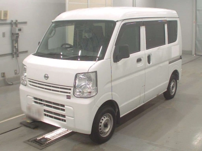 NISSAN NV100 CLIPPER