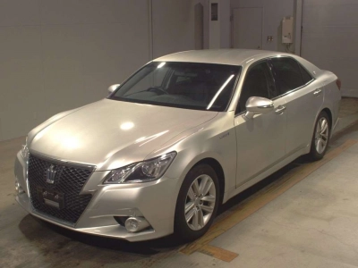 TOYOTA CROWN HYBRID