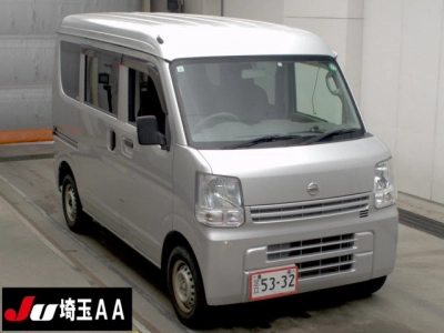 NISSAN NV100 CLIPPER
