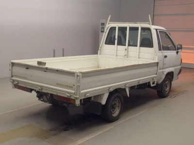 TOYOTA LITE ACE TRUCK