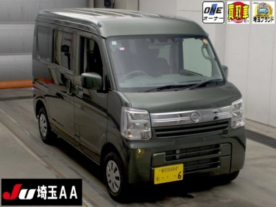 NISSAN CLIPPER VAN