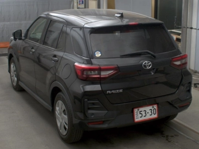 TOYOTA RAIZE