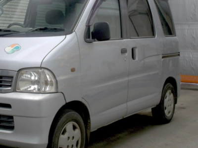 DAIHATSU ATRAI WAGON