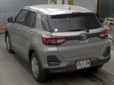TOYOTA RAIZE