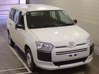TOYOTA SUCCEED VAN