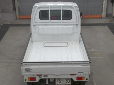 NISSAN NT100 CLIPPER