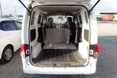 NISSAN NV200 VANETTE VAN