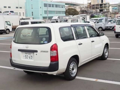 TOYOTA SUCCEED VAN