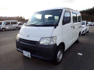 TOYOTA LITE ACE VAN