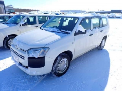 TOYOTA SUCCEED VAN