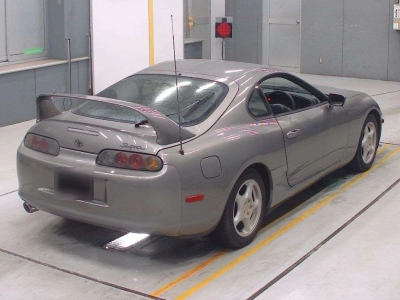 TOYOTA SUPRA