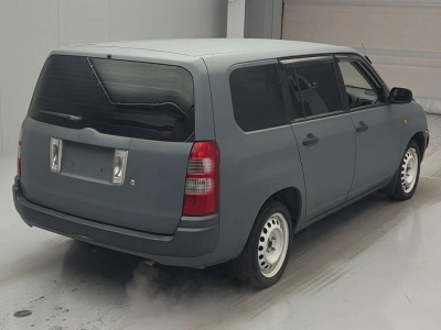 TOYOTA SUCCEED VAN