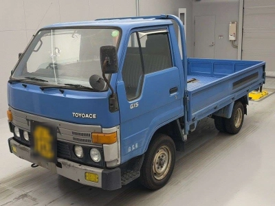 TOYOTA TOYOACE