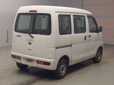TOYOTA PIXIS VAN